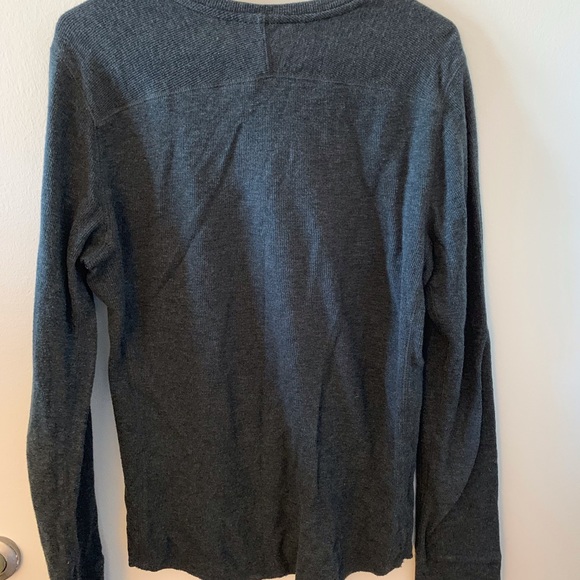 Grey sweater - Picture 2 of 2